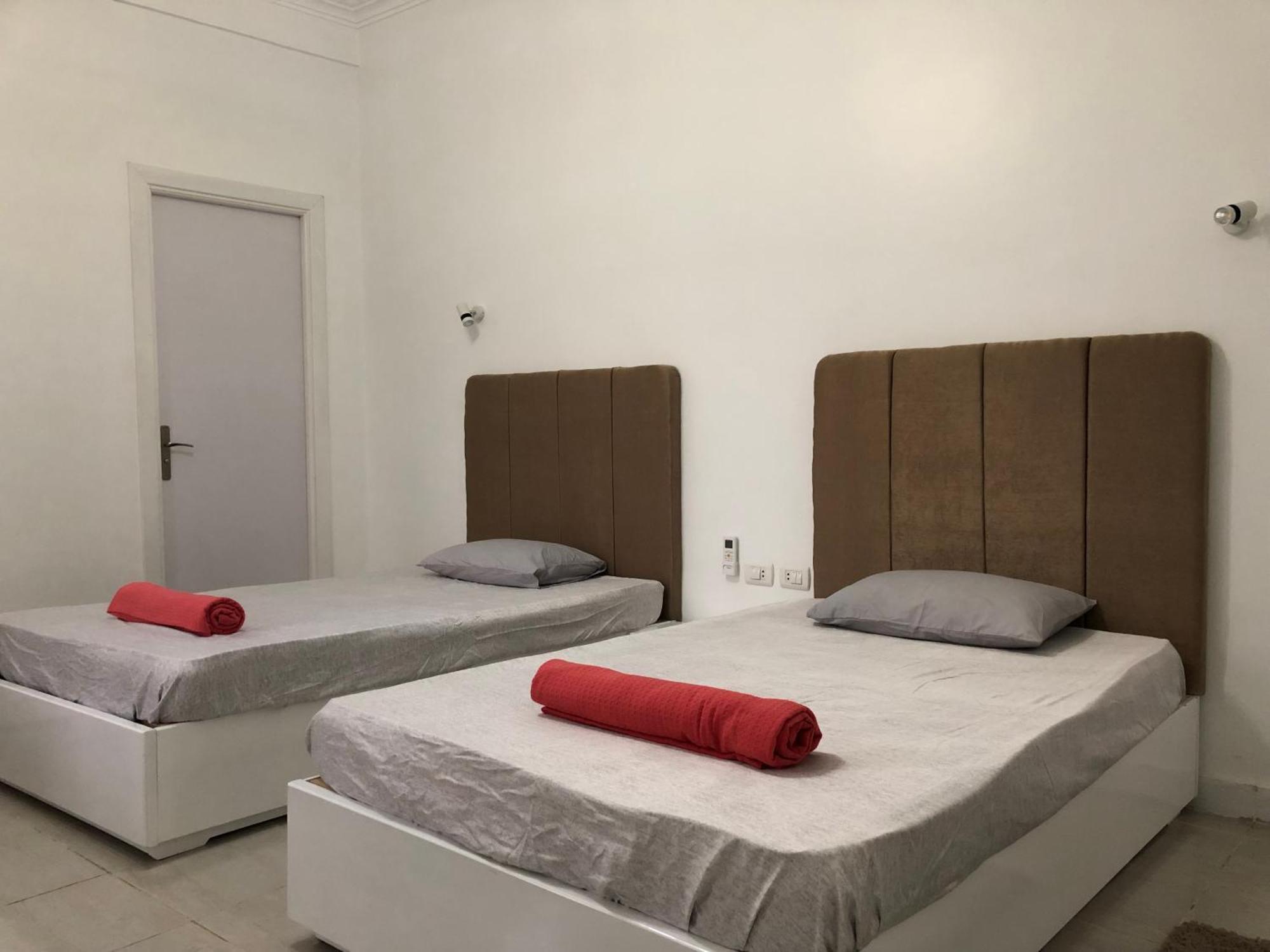 La Perle Du Nil , Boutique Le Caire